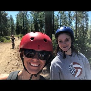 Meet your Posher, Sky